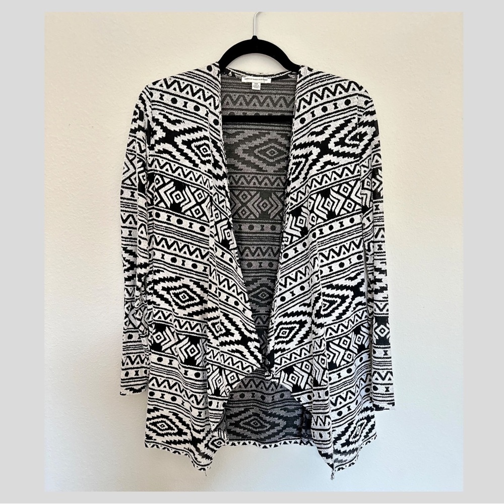 •American Eagle• Aztec Cardigan